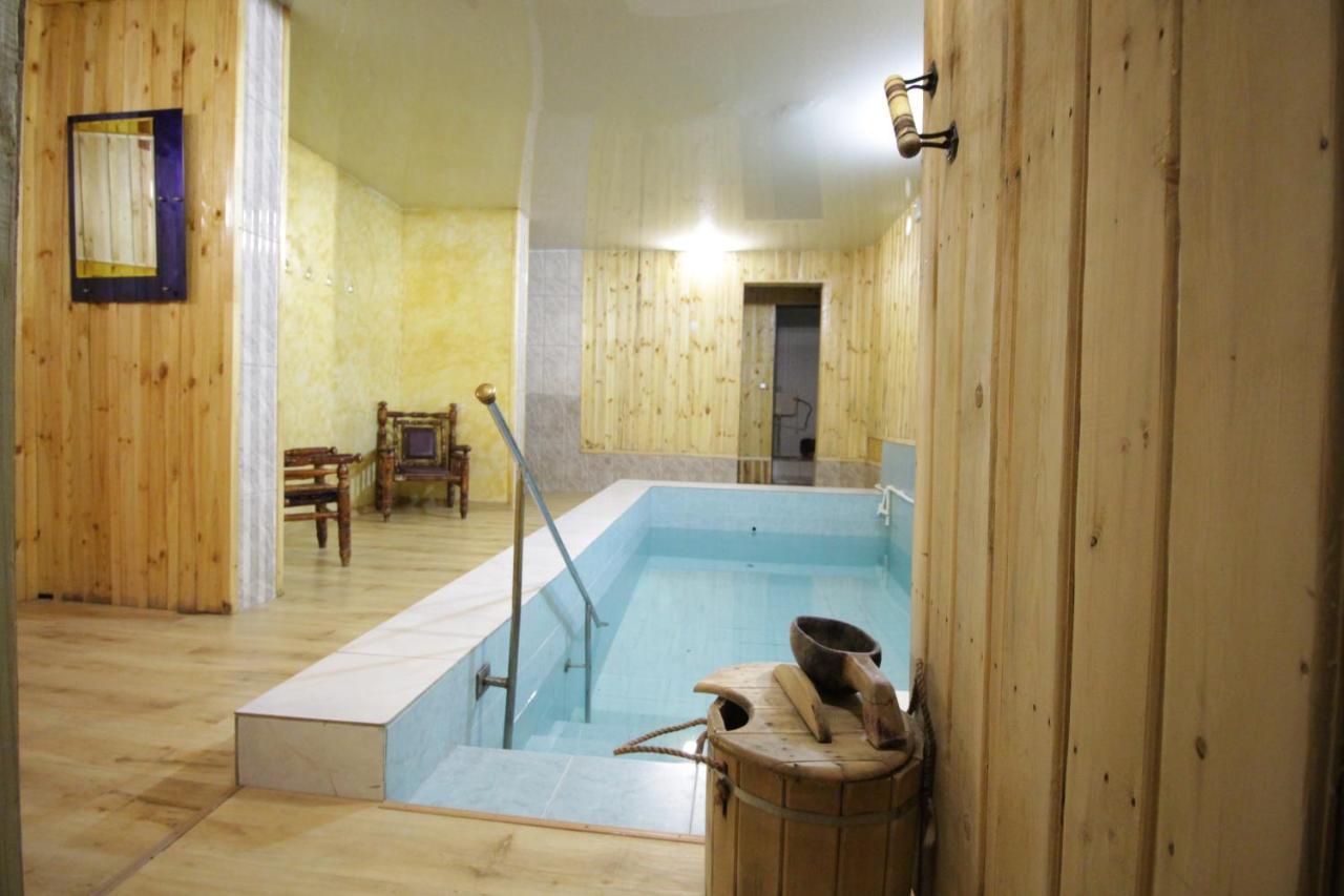 Oazis Hotel Noratus Kültér fotó