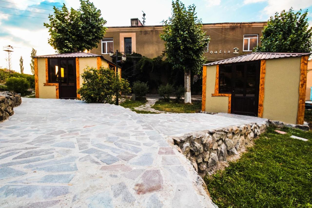 Oazis Hotel Noratus Kültér fotó