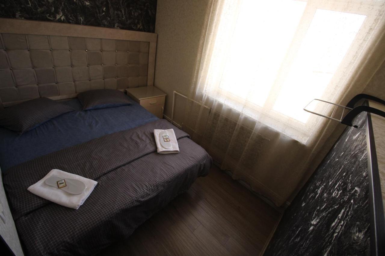 Oazis Hotel Noratus Kültér fotó